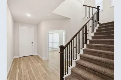201 Sweetwater Drive, Commerce, TX 75428 - Photo 2