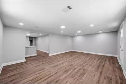 548 Ezekial Avenue, Dallas, TX 75217 - Photo 10