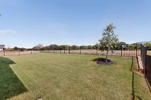 973 Bandon Dunes Dr, Fort Worth, TX 76028 - Photo 36