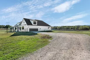 856 Yowell Hill Rd, Whitewright, TX 75491 - Photo 38
