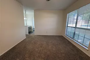 1362 Southridge Dr, Lancaster, TX 75146 - Photo 16