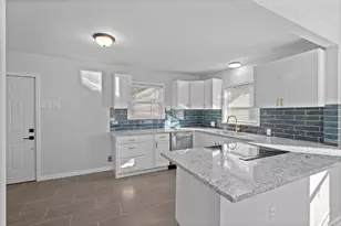 71 Crown Rd, Willow Park, TX 76087 - Photo 10
