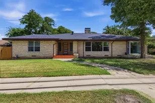 1170 W Frey St, Stephenville, TX 76401 - Photo 1