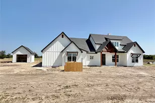 2013 Collin St, Weatherford, TX 76085 - Photo 1