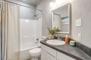 309 Francis St, Hillsboro, TX 76645 - Photo 16