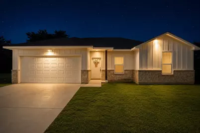 309 Francis Street, Hillsboro, TX 76645 - Photo 1
