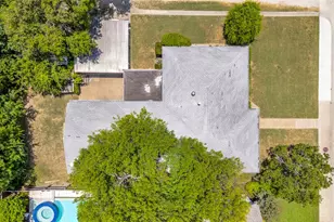 311 S Dooley St, Grapevine, TX 76051 - Photo 2