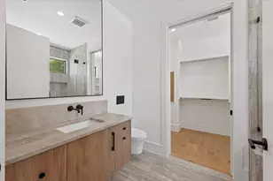 7619 Kenwell St, Dallas, TX 75209 - Photo 30