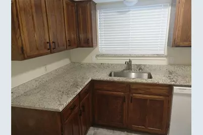 2110 Valleywood Drive, Arlington, TX 76013 - Photo 4
