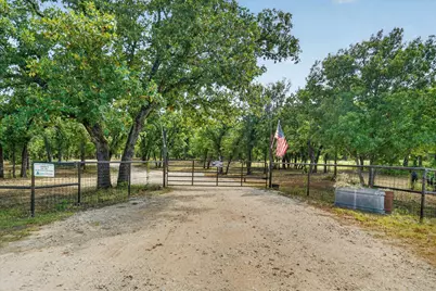 19800 E Fm 1188, Bluff Dale, TX 76433 - Photo 26