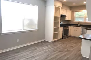 902 Bradfield Dr, Garland, TX 75042 - Photo 12
