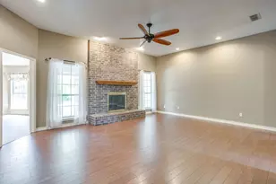 425 Hillside Dr, Aledo, TX 76008 - Photo 10