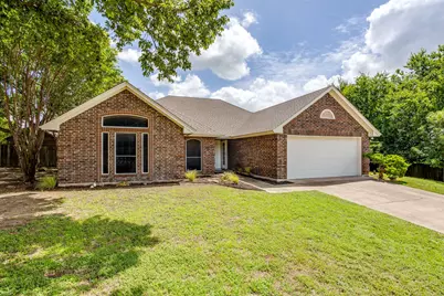 425 Hillside Drive, Aledo, TX 76008 - Photo 2