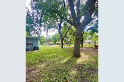 201 S Bois D, Dodd City, TX 75438 - Photo 22