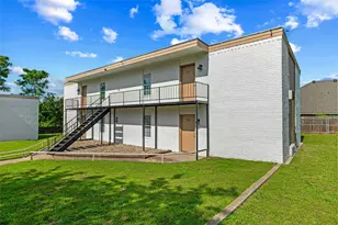 312 W Rentz Street W, Weatherford, TX 76086 - Photo 4
