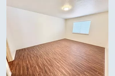 658 Stonehenge Drive, Grand Prairie, TX 75052 - Photo 10