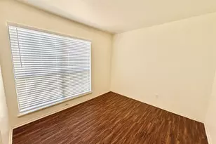 658 Stonehenge Dr, Grand Prairie, TX 75052 - Photo 14