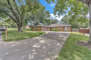 1401 San Gabriel Dr, Denton, TX 76205 - Photo 10