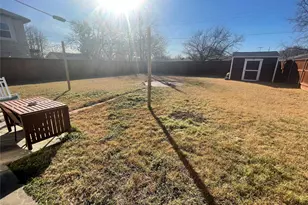 817 Bullock St, Coppell, TX 75019 - Photo 24