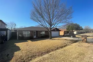 817 Bullock St, Coppell, TX 75019 - Photo 1