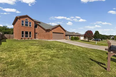 1823 Barbados Drive, Mansfield, TX 76063 - Photo 2