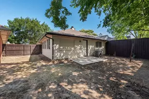 3208 Poplar Springs Ln, Dallas, TX 75227 - Photo 22
