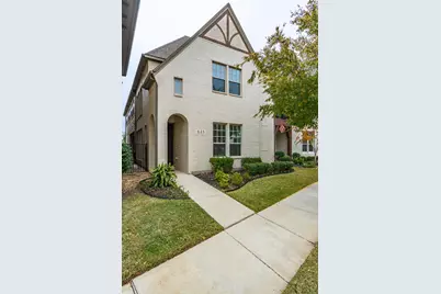 625 Surrey, Flower Mound, TX 75022 - Photo 2