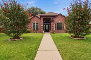 1416 Daventry Dr, DeSoto, TX 75115 - Photo 1