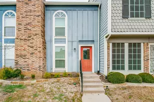 12 Abbey Rd, Euless, TX 76039 - Photo 1
