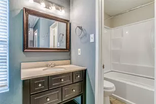 12 Abbey Rd, Euless, TX 76039 - Photo 10