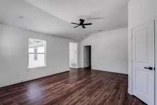 4307 Copeland St, Dallas, TX 75210 - Photo 8