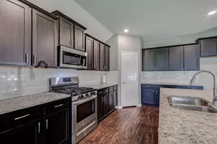 336 Burr Ln, Fate, TX 75189 - Photo 4