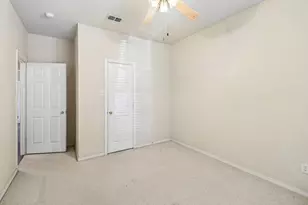 5609 Saddleback Rd, Arlington, TX 76017 - Photo 18