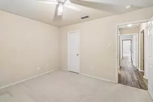 5609 Saddleback Rd, Arlington, TX 76017 - Photo 12