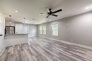 208-212 E Cherry St, Sherman, TX 75090 - Photo 4