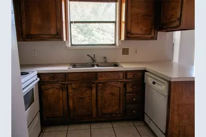 6925 Alexandria Court, Fort Worth, TX 76133 - Photo 8