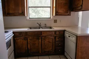 6925 Alexandria Ct, Fort Worth, TX 76133 - Photo 8