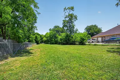 4450 Percy Street, Lancaster, TX 75134 - Photo 18