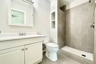 4933 Curzon Ave, Fort Worth, TX 76107 - Photo 6