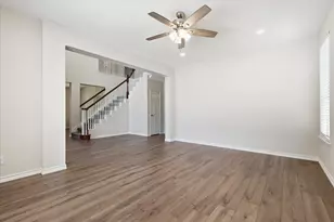 925 Hillside Ct, Highland Village, TX 75077 - Photo 6