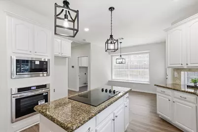 925 Hillside Court, Highland Village, TX 75077 - Photo 14
