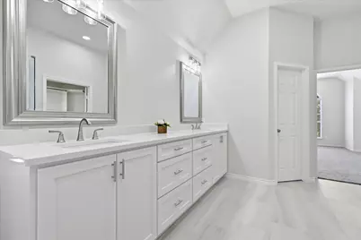 925 Hillside Court, Highland Village, TX 75077 - Photo 26