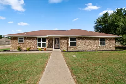 8 Circle Drive, Teague, TX 75860 - Photo 1