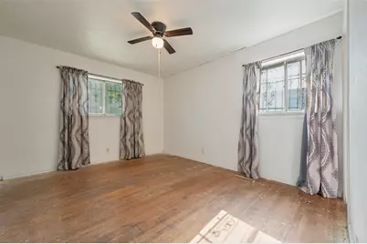 2956 Royal Lane, Dallas, TX 75229 - Photo 4