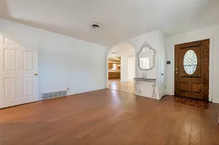 2956 Royal Ln, Dallas, TX 75229 - Photo 2