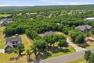 1013 Churchill Ln, Millsap, TX 76066 - Photo 34