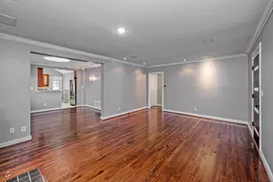 6802 Vivian Ave, Dallas, TX 75223 - Photo 8
