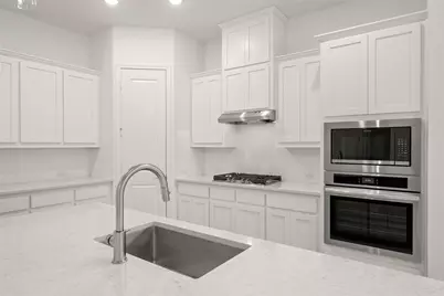 1016 Allegheny, Burleson, TX 76028 - Photo 14