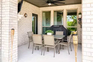 305 Paloma St, Weatherford, TX 76087 - Photo 6