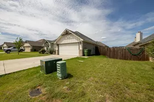 3006 Promenade Dr, Granbury, TX 76049 - Photo 26